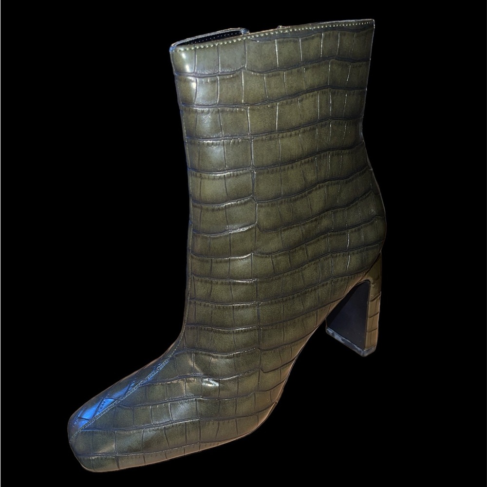 Croc boots